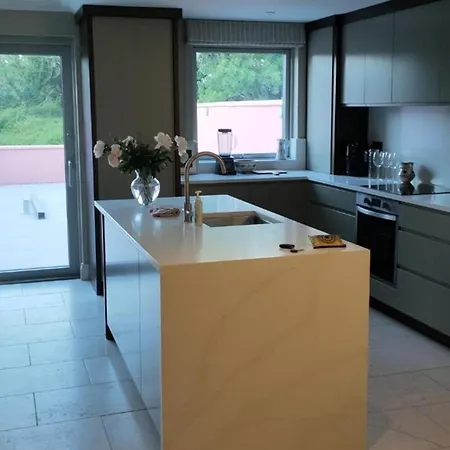 Holiday home Cozy Escape In *